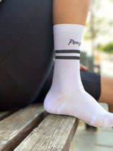 גרבי רכיבה וריצה חדשניות לביצועים ונוחות Runflow Mesh | פינגווין דוג'ו